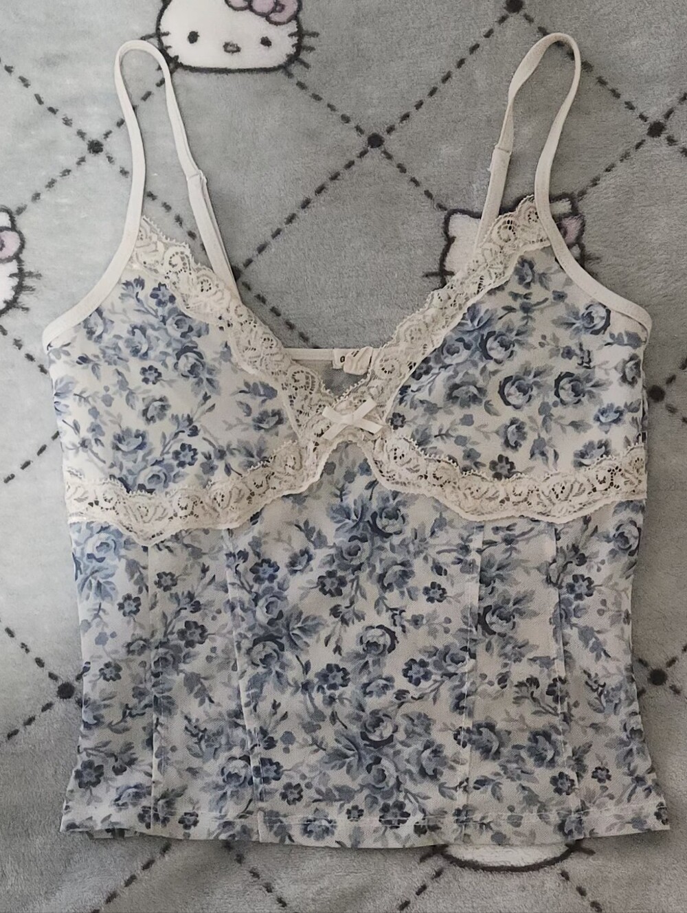 Garage lace cami